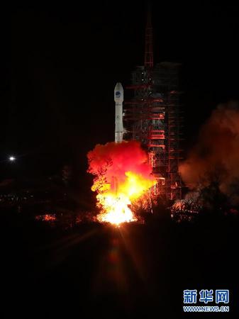 3月30日，我國在西昌衛星發射中心用長征三號乙運載火箭（及遠征一號上面級），以“一箭雙星”方式成功發射第三十、三十一顆北斗導航衛星。