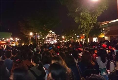 太瘋狂！漫威迷在上海迪士尼為《復聯3》通宵排隊
