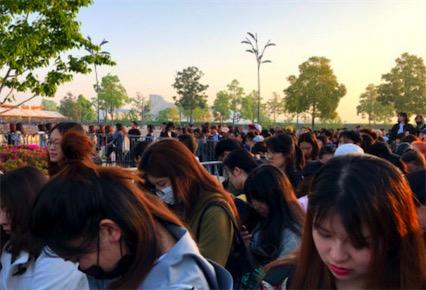 太瘋狂！漫威迷在上海迪士尼為《復聯3》通宵排隊