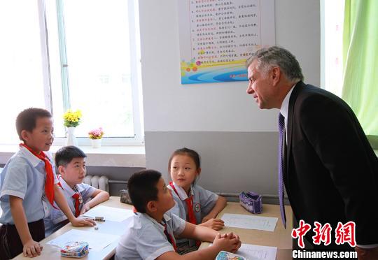 全球歡笑行動落地寧夏將為1000余名兒童送去口腔健康