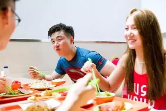 如果你早飯都不吃 就沒必要再健身了！