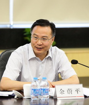 目前正配合教育部研究制定相關政策