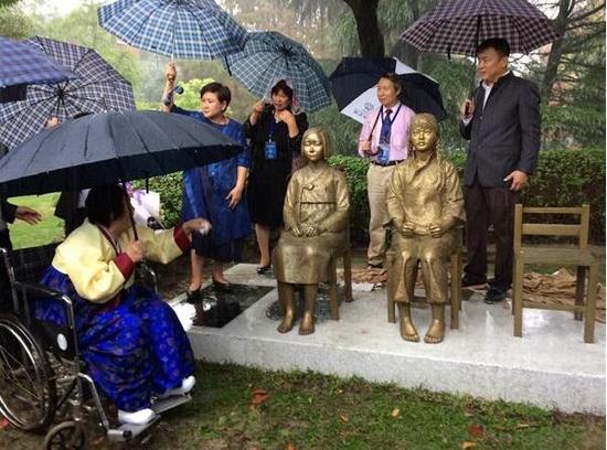 日本不爽慰安婦銅像 臺當局秒慫：并未參與