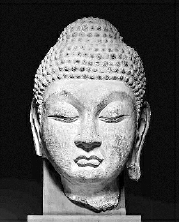 唐石灰石雕佛首像    來源：通運公司1955年3月30至31日，編號301；    史蒂芬·瓊肯三世收藏