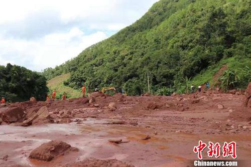 圖為災(zāi)害現(xiàn)場(chǎng)。普洱消防提供