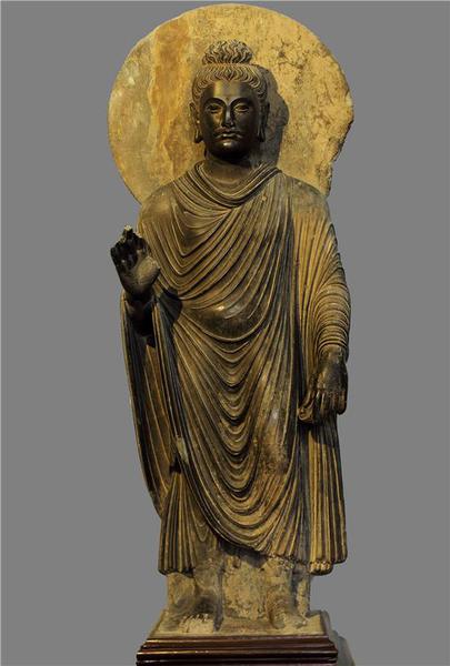 佛陀立像，白沙瓦博物館。典型的所謂希臘化佛教藝術(shù)