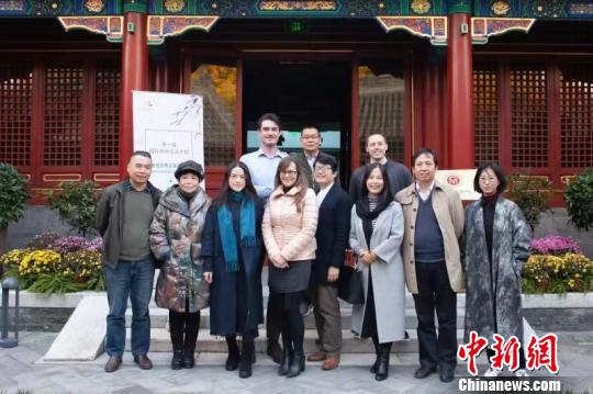 業(yè)內縱論中國當代文學“走出去”：增進了解方能突破障礙