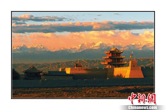 甘肅嘉峪關“尋根”明長城揭秘神奇防線展雄姿