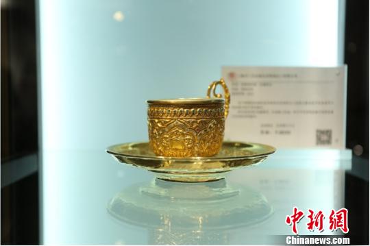 以色列藝術大師創(chuàng)作的銀器。 供圖