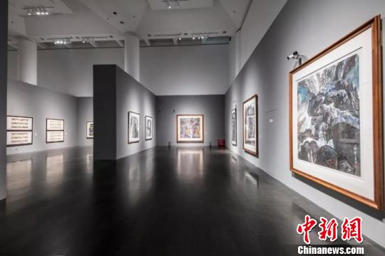 “我本自由——劉紹薈從藝六十周年藝術展”20日在北京開幕。　主辦方供圖 攝