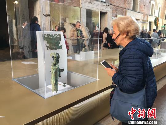 圖為展覽現(xiàn)場(chǎng)。　鐘欣 攝