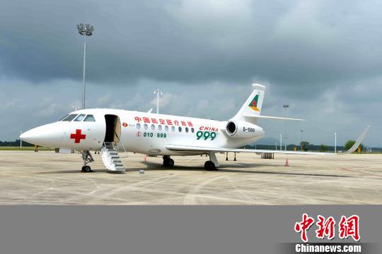 中國首架醫(yī)療專機 葉智輝 攝