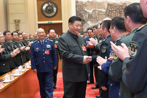 習(xí)近平出席解放軍和武警部隊代表團(tuán)全體會議