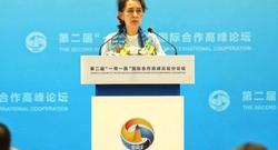神奇！針灸助患有多發性硬化癥畫家重拾畫筆 ——來聽“一帶一路”國際合作高峰論壇上的中醫針灸故事