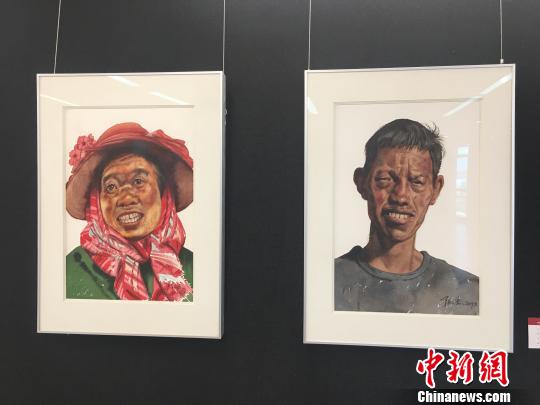 圖為水彩畫民族人像 陳靜 攝