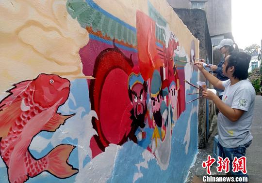 東山團隊創(chuàng)作《緣系關(guān)帝 海上東山》。　林華藝 攝