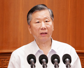 尚福林常委：優(yōu)化金融生態(tài)暢通制造業(yè)融資渠道