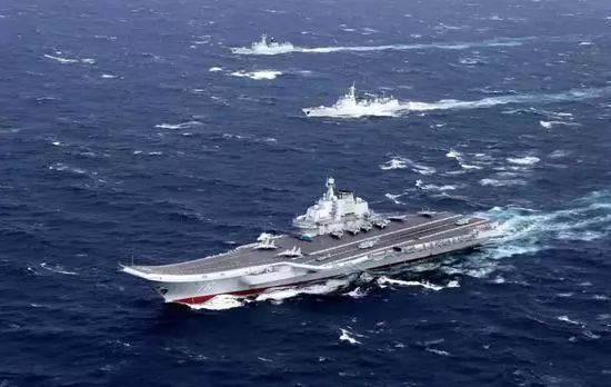 臺媒：解放軍航母編隊接近關島海域 現(xiàn)已進入南海