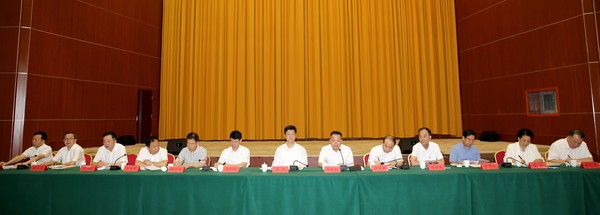 圖為泉州市委與市政協召開“推動民營企業發展 高質量落實趕超”專題協商會議現場