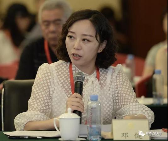 全國政協委員、吉林省白城市副市長鄧健極為期盼著鹽堿地治理技術和模式的突破。