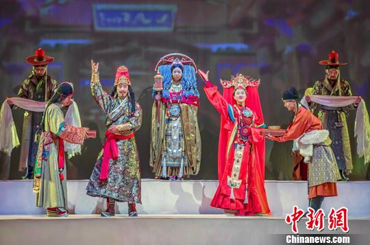 圖為《金城公主》劇照?！督鸪枪鳌穭龉﹫D