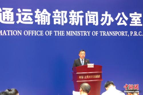 交通運(yùn)輸部發(fā)言人孫文劍。張旭 攝