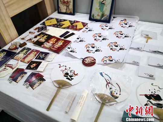 圖為集中展示此次大賽的獲獎作品。　丁思 攝
