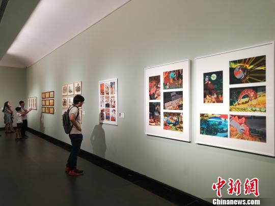 第十三屆全國美術作品展覽綜合畫種·動漫作品展在廣州開幕 郭軍 攝