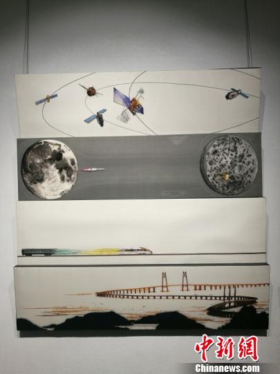 隨著時代發展，傳統的刺繡也與時俱進地以一些熱點題材作為創作主題。　鐘升 攝