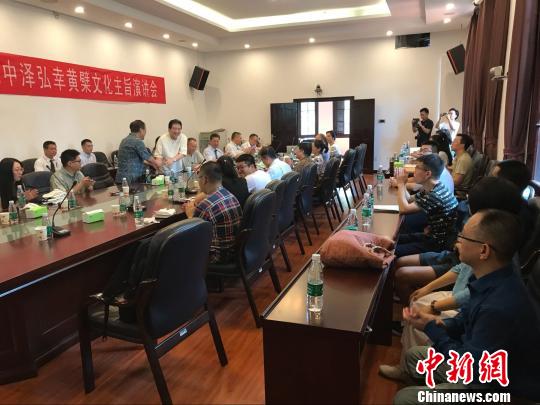 福建師范大學(xué)舉行中澤弘幸黃檗文化演講會(huì)。　鄭松波　攝