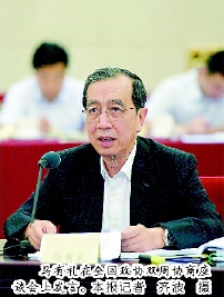 馬有禮在全國(guó)政協(xié)雙周協(xié)商座談會(huì)上發(fā)言。本報(bào)記者  齊波  攝