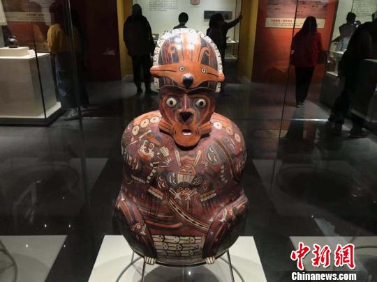 該展展出了秘魯11家博物館收藏的157件(組)歷年重要考古出土文物?！『?攝