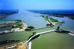 全國(guó)政協(xié)委員、水利部長(zhǎng)江水利委員會(huì)總工程師仲志余：縱橫江河