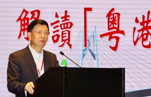 觀禮國(guó)慶閱兵港區(qū)全國(guó)政協(xié)委員：我是中國(guó)人， 我自豪！