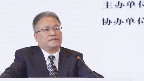 北京協(xié)和醫(yī)院風濕免疫科主任曾小峰教授演講