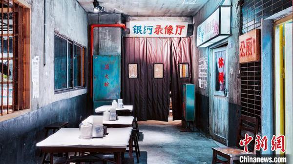 老長沙場景在文和友店內隨處可見。供圖