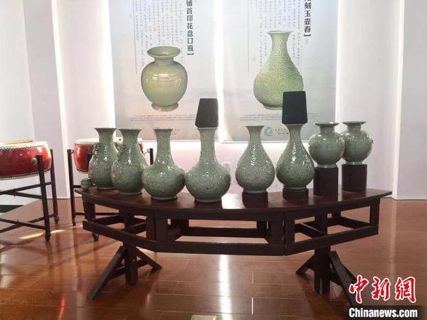 圖為越窯青瓷?！×植?攝