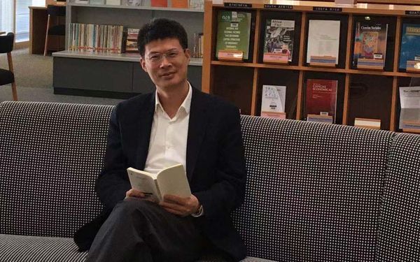 國務院發(fā)展研究中心產(chǎn)業(yè)經(jīng)濟研究部研究室主任、聯(lián)合國貿(mào)發(fā)會議產(chǎn)業(yè)政策顧問魏際剛