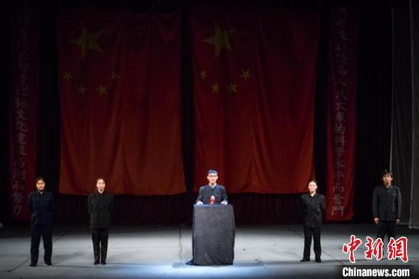 孟憲承在時局動蕩之際，不顧前途、全力支持愛國運動?！≤窡?攝