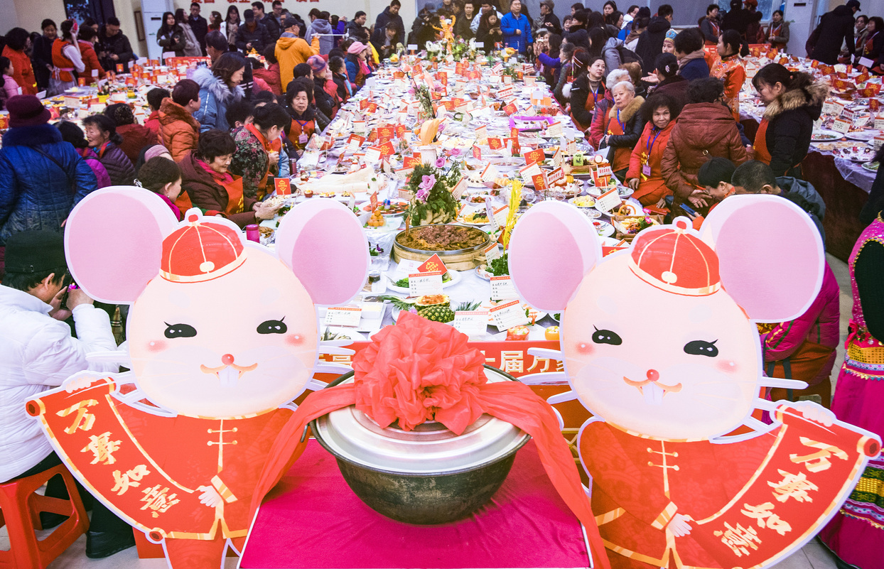 “萬家宴”里過小年