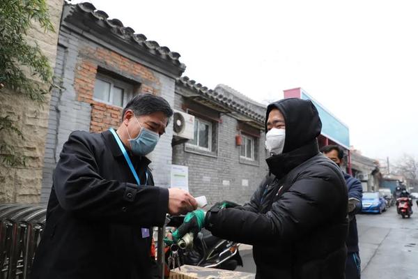 3民建市委常務副主委任學良現場值守