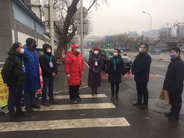 9市委統戰部副部長劉先傳看望民主黨派下沉干部