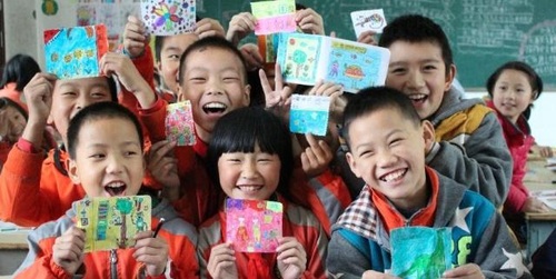 參加“相守計劃”活動的孩子們　中國西部人才開發(fā)基金會供圖