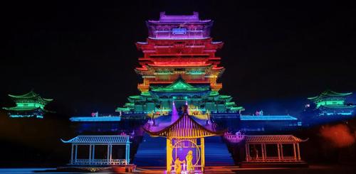 大型游園式實景演出《尋夢滕王閣》元旦正式公演