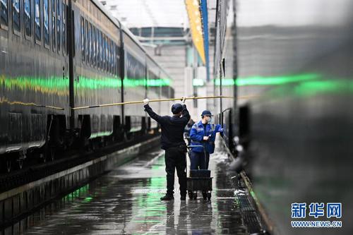洗刷車身