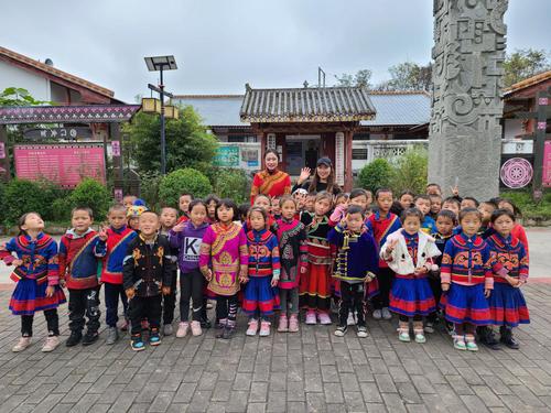 7版藍光集團的配圖(239796)-20210409103430
