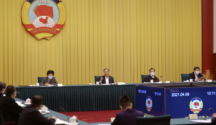  全國政協召開雙周協商座談會 圍繞“推動民族地區多渠道就業”協商議政 汪洋主持