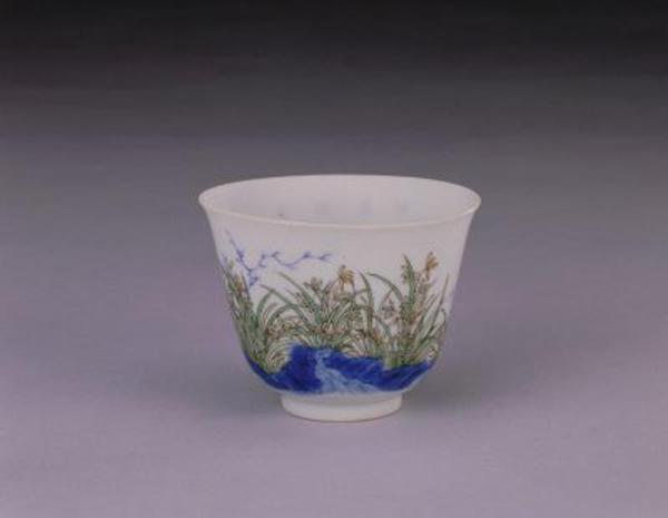 故宮博物院藏康熙青花五彩十二月花神杯