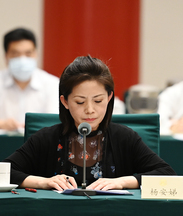 全國政協(xié)委員，民盟中央常委、吉林省委會主委，吉林省文化和旅游廳廳長楊安娣：建好鄉(xiāng)村博物館服務鄉(xiāng)村振興