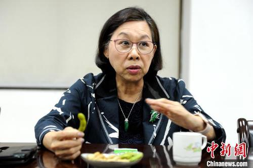 年逾七旬的女臺商黃廖美淑說，她已在大陸接種第二劑新冠疫苗。　張金川 攝